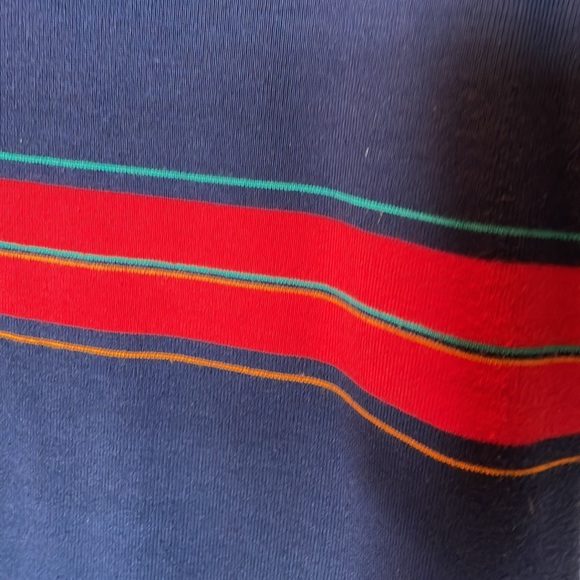 Vintage OP polo. Navy and red. Says XL but fits like a Smedium. So I call it M - Picture 3 of 6